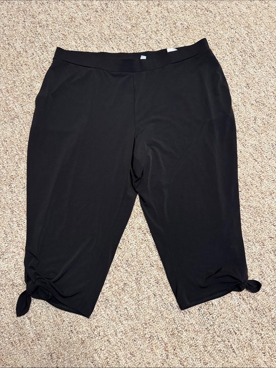 Susan Graver Pants - Susan Graver Black Stretch Capri Leggings with tie